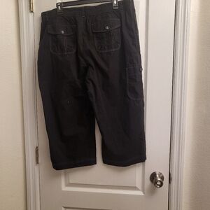 St. John's Bay Women's Black Cargo‎ Pants